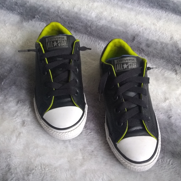 converse size 1 boys